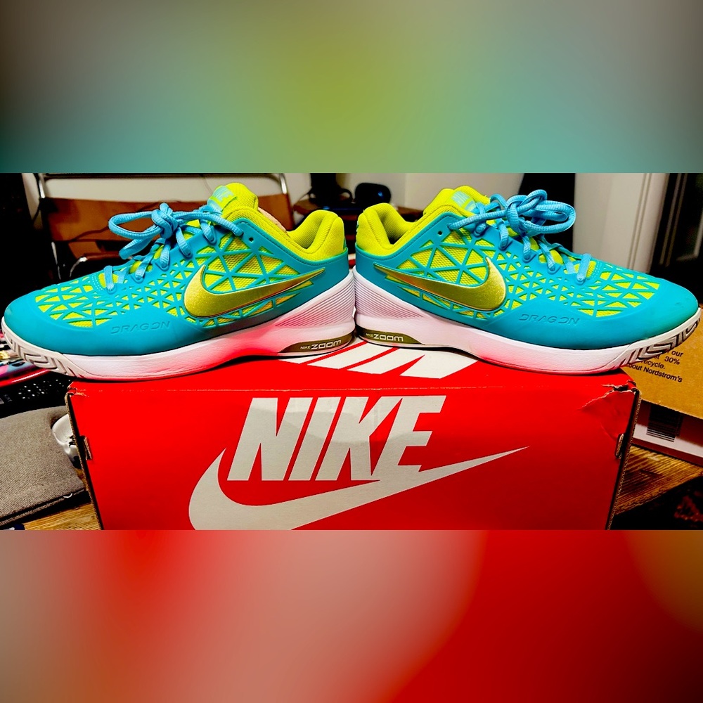 Women’s, Size 7.5, Nike Zoom Cage 2 , Aqua, yellow & gold. Style # 705260-471